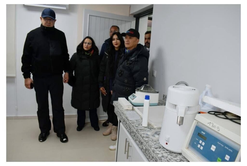 عامل إقليم ميدلت يعزز سياسة القرب بزيارة ميدانية للإنصات لانشغالات ساكنة العالم القروي