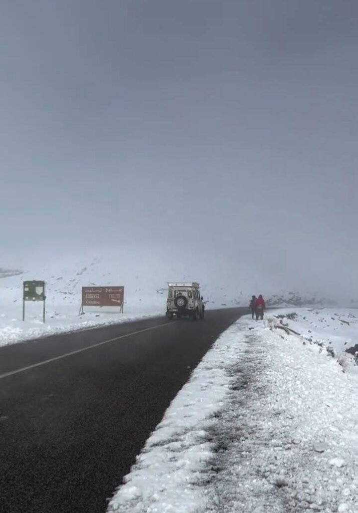 نشرة إنذارية تحذر من أمطار رعدية قوية وتساقطات ثلجية تشمل عدة أقاليم من بينها أقاليم جهة درعة تافيلالت