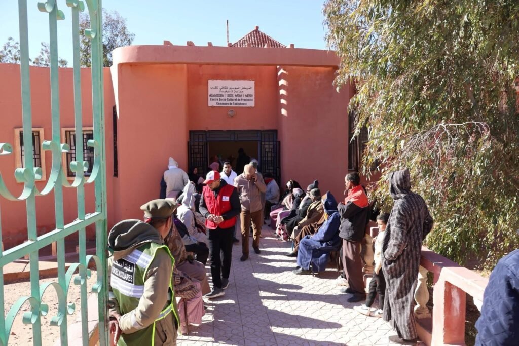 قافلة طبية متعددة التخصصات تحط الرحال بجماعة تاديغوست لدعم الساكنة المتضررة من موجات البرد بإقليم الرشيدية