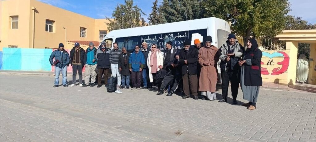 حملة طبية ميدانية بتونفيت بميدلت تشمل فحوصات طبية وأدوية ونقل كبار السن بإشراف عامل الإقليم