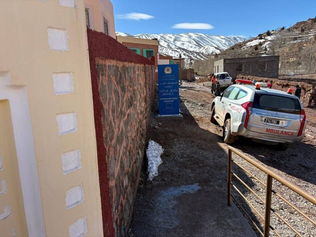 قافلة صحية شاملة لتخفيف آثار موجات البرد على ساكنة قرية أوزيغيمت بإقليم تنغير